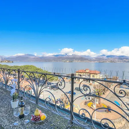Rooftop On View - Happy Stresa