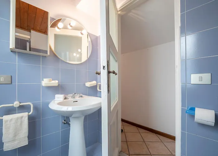 Rooftop On View - Happy * Stresa